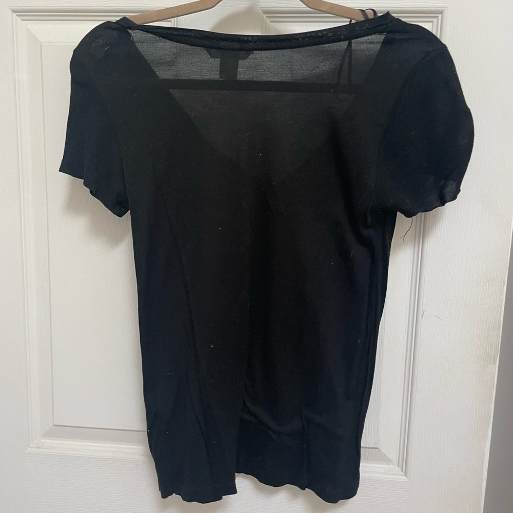 Black tshirt
